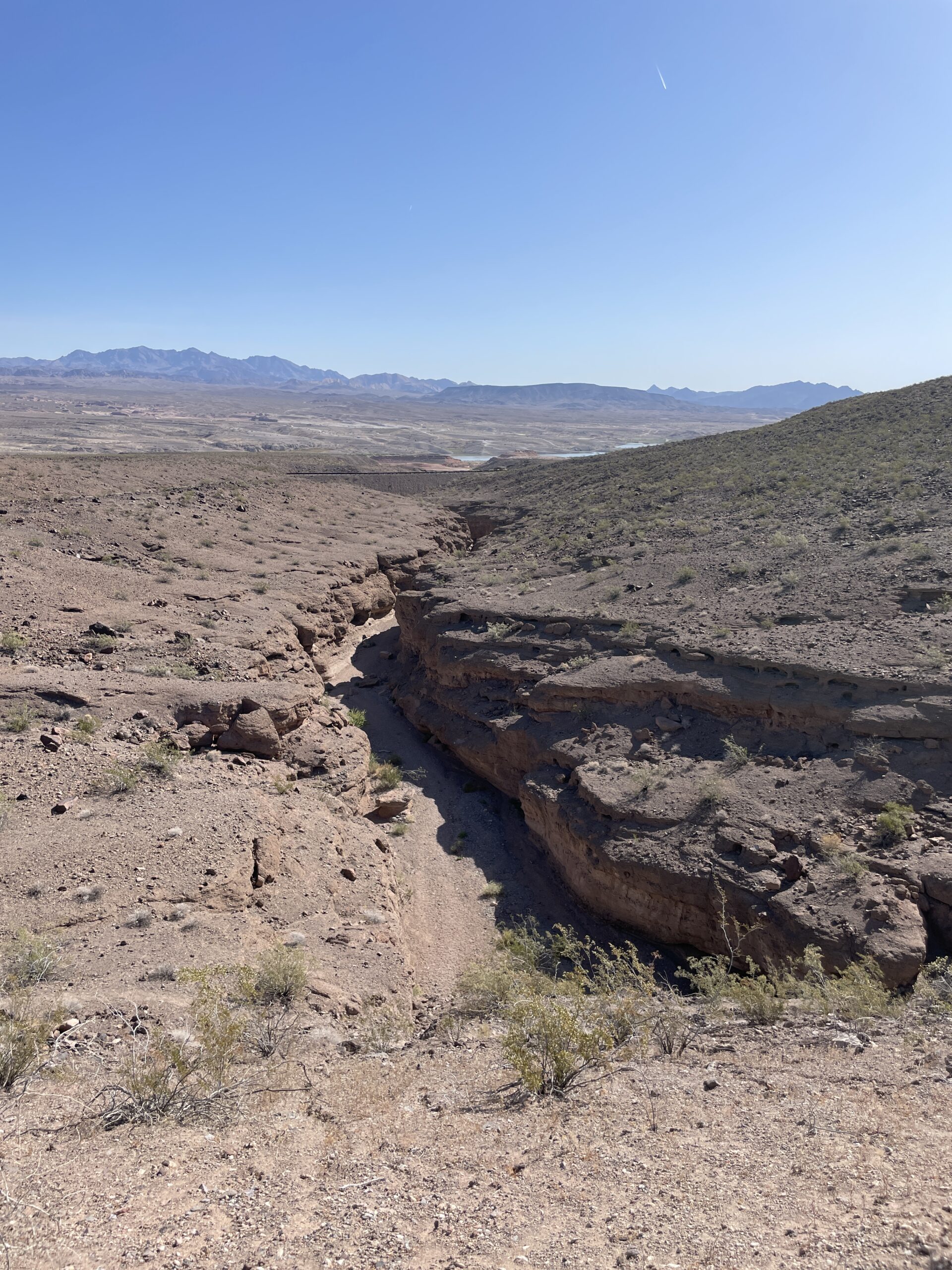 Hiking Owl Canyon, Lake Mead Recreational Area, outside Las Vegas, NV