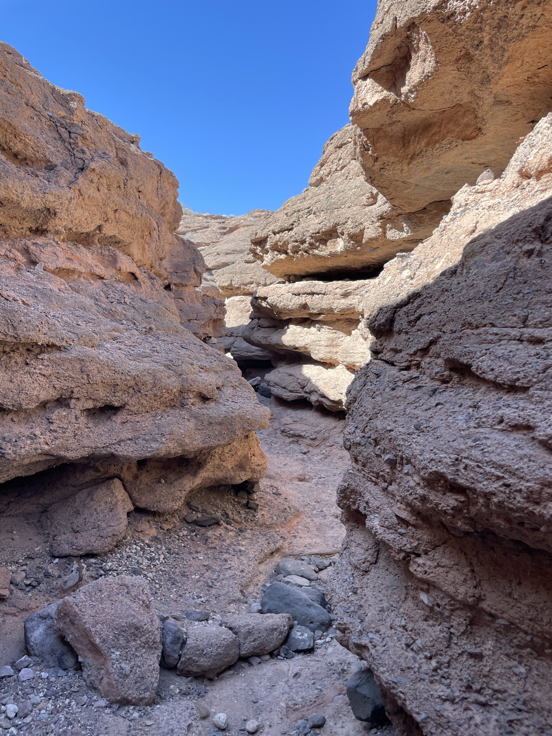 Hiking Owl Canyon, Lake Mead Recreational Area, outside Las Vegas, NV